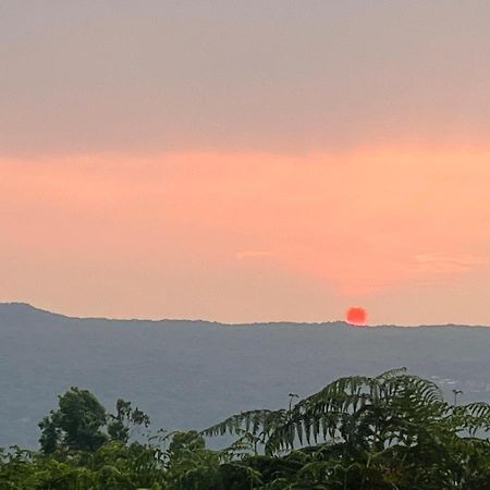 Hotel Magic Mountain,马哈巴莱斯赫瓦尔 外观 照片